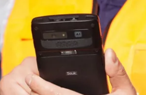 智慧工廠：東集手持終端PDA助力打破“數據孤島”，實現萬物互聯